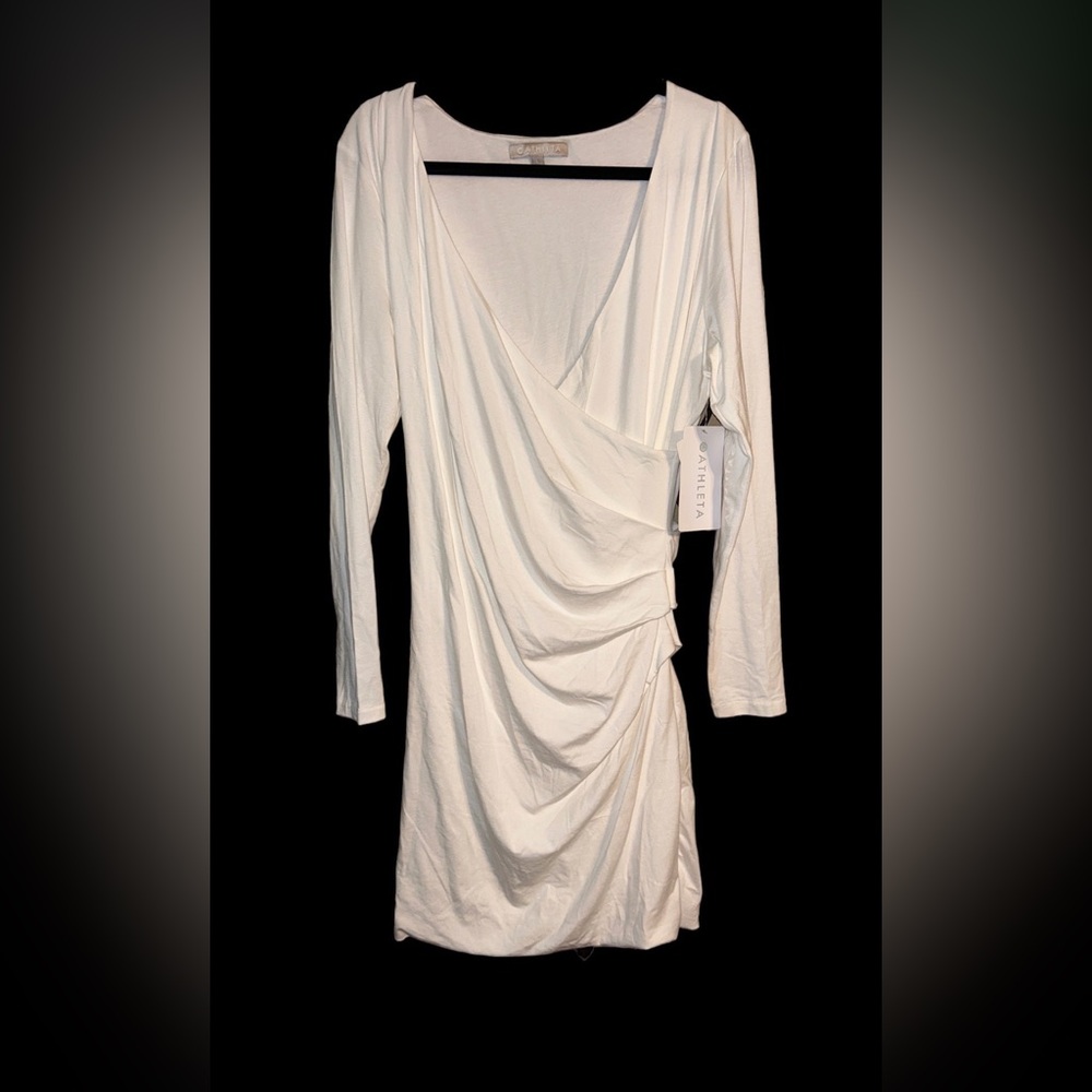 Athleta NWT Wilder Long Sleeve Dress in White. Sz Large.